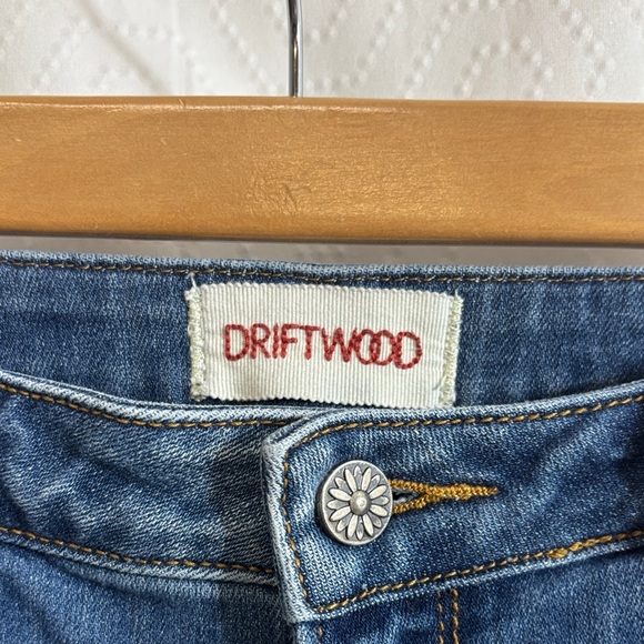 Driftwood Dark Wash Colette Embroidered Jeans - Picture 6 of 11